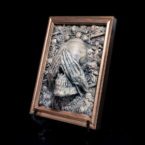 Three Wise Skulls Picture Frame Decor