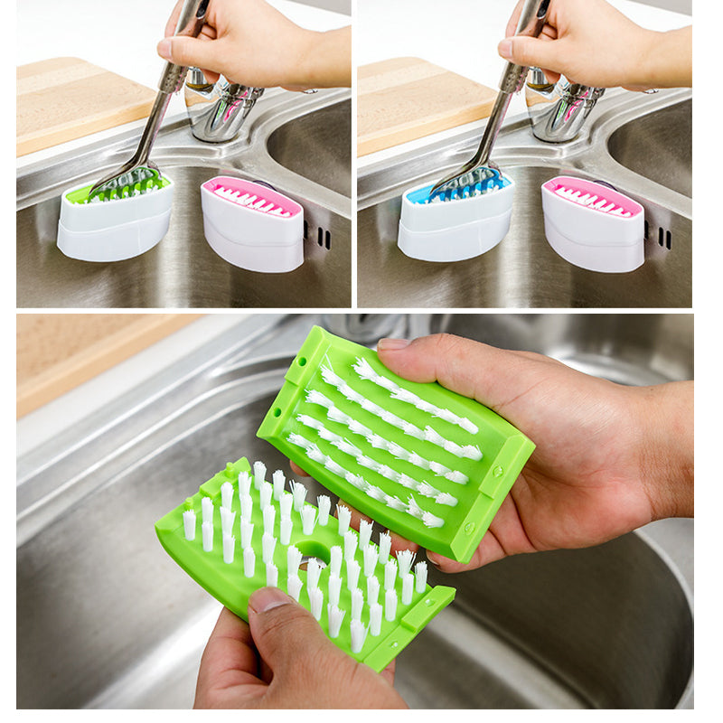 Hand-Free Cutlery Cleaner