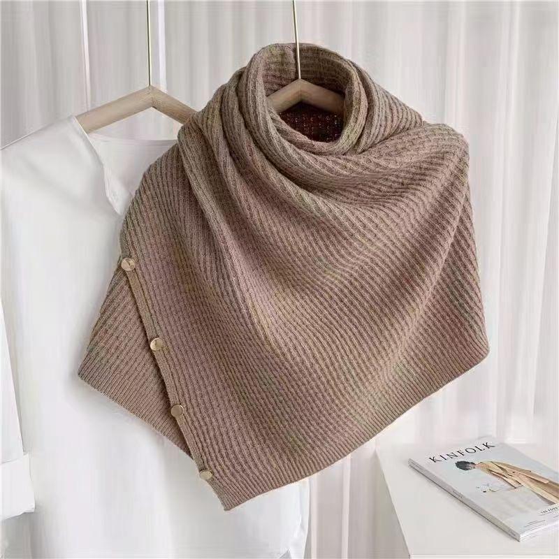 Ladies Knitted Bib Shawl