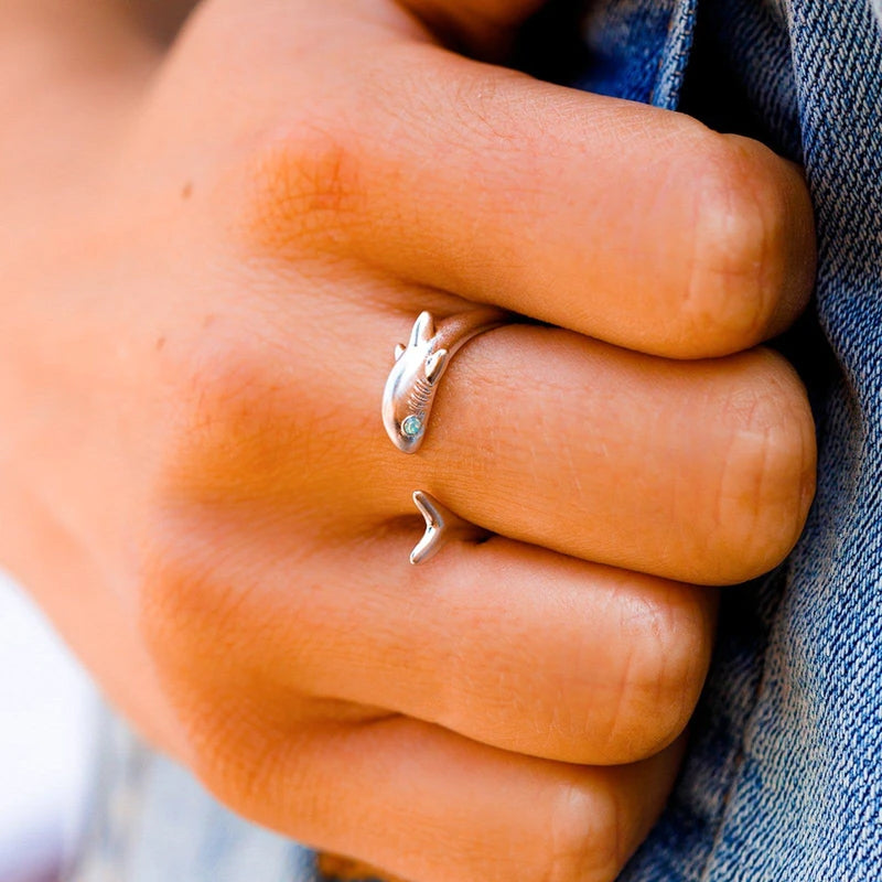 Adjustable Shark Ring