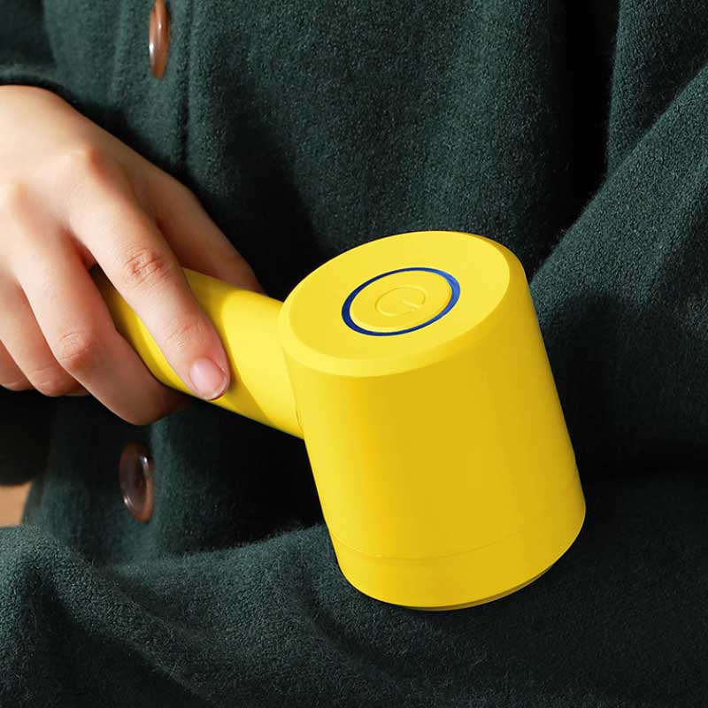 Yellow Duck Version of Electric Lint Remover