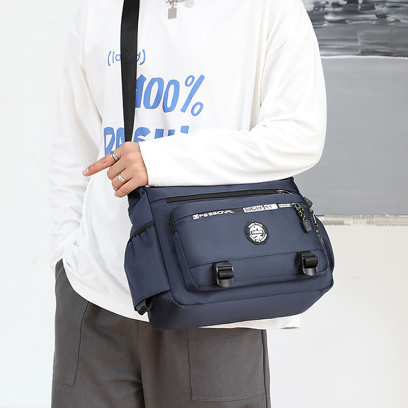 Large Capacity Men's Cross-body Bag