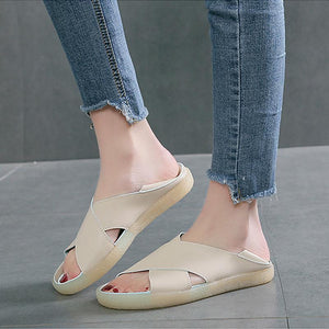 Women's soft bottom shoes in solid color